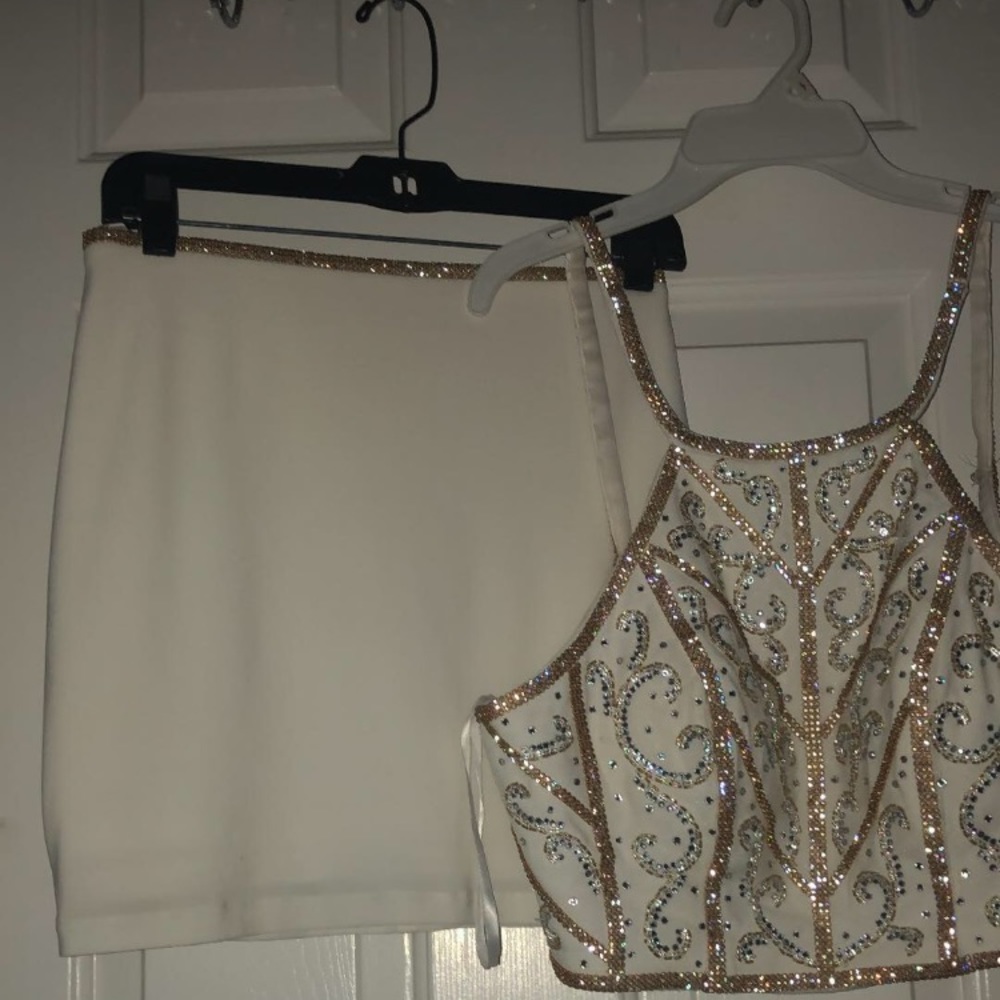 Alyce Paris 2 piece hoco dress